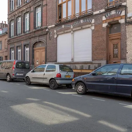 Apartment Wazemmes Lumineux A Cote Du Marche!